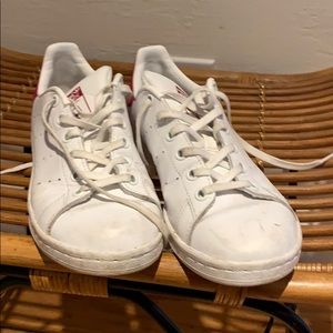 Pink Stan Smiths